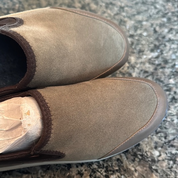 Easy Spirit Jollie Olive and Black Slip-On Shoes NWT 7.5 - Picture 10 of 11